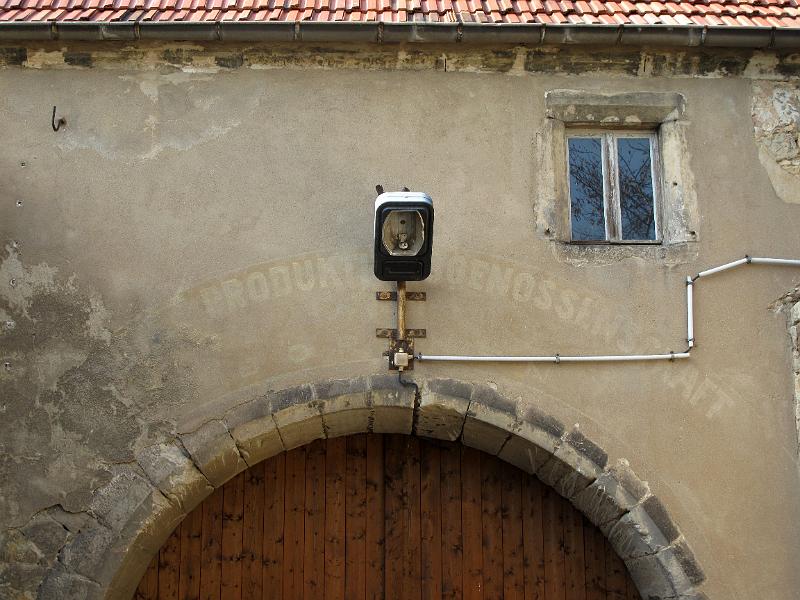 Borthen, Kleinborthener Str.-ehem. Schloß, 24.4.2010.JPG - (Landwirtschaftliche?) Produktionsgenossenschaft